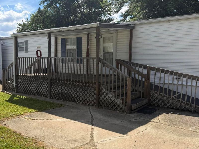 170 Villa Drive , Circleville, OH 43113 Photo 2
