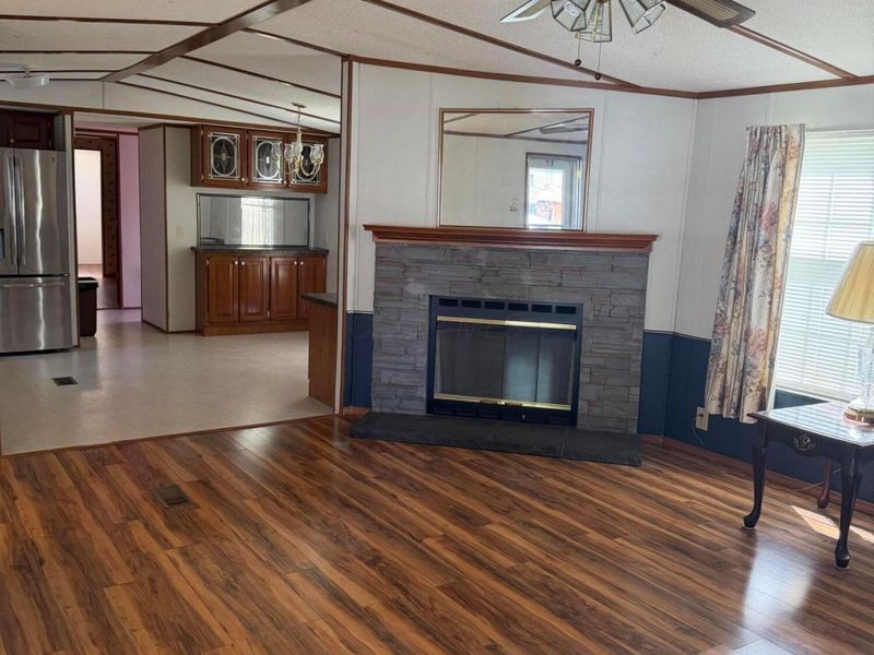 170 Villa Drive , Circleville, OH 43113 Photo 5
