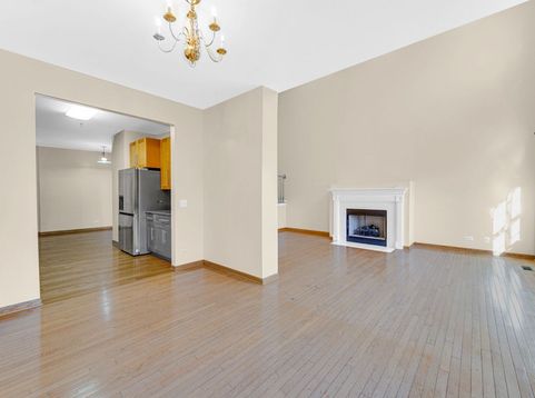 Main Photo