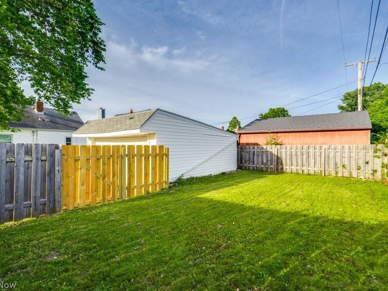 5007 Russell Avenue , Parma, OH 44134 Photo 29