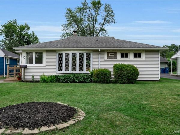 208 Bennington Road , Buffalo, NY 14226