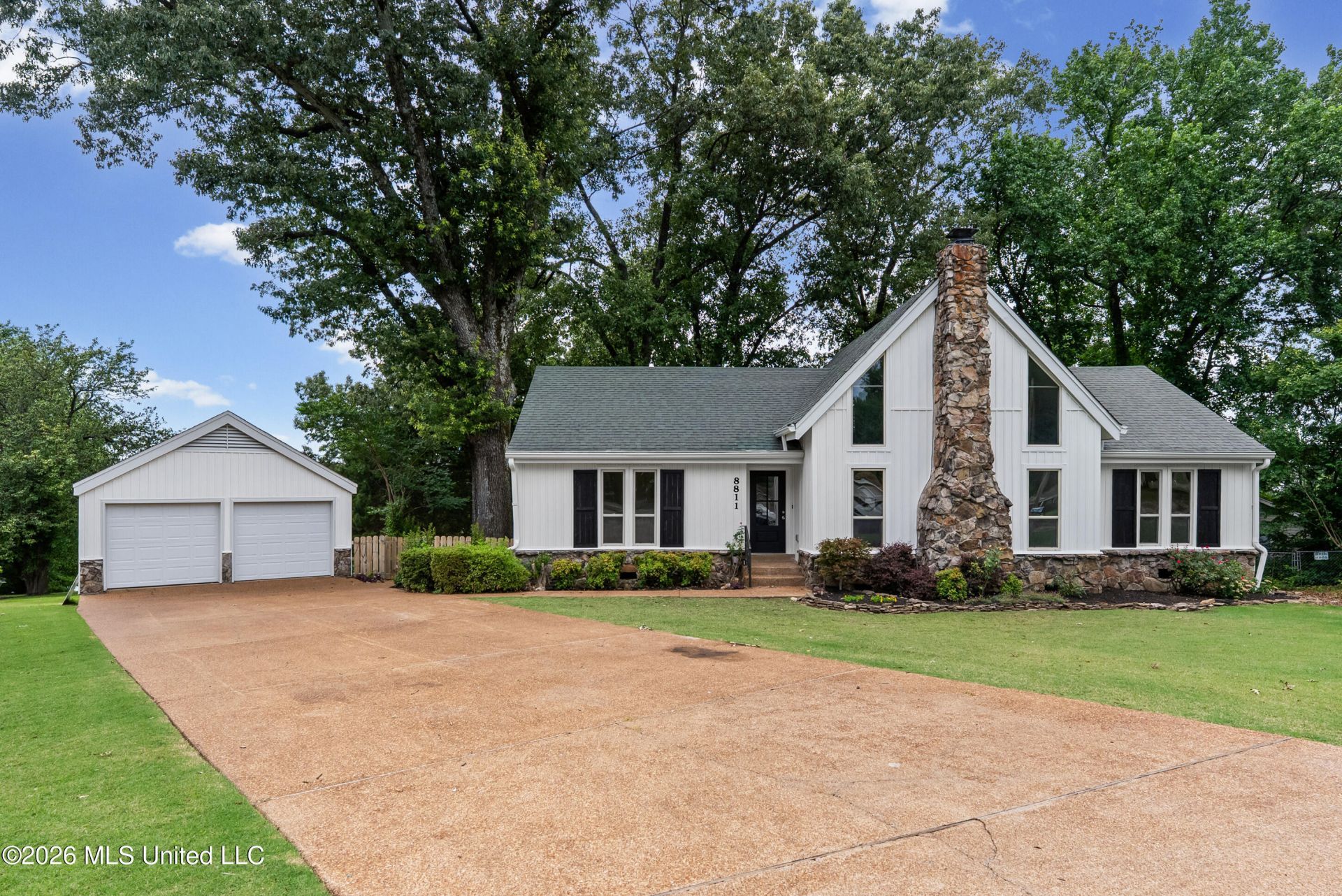 8811 Cypress Cove, Southaven, MS 38671 Main Photo