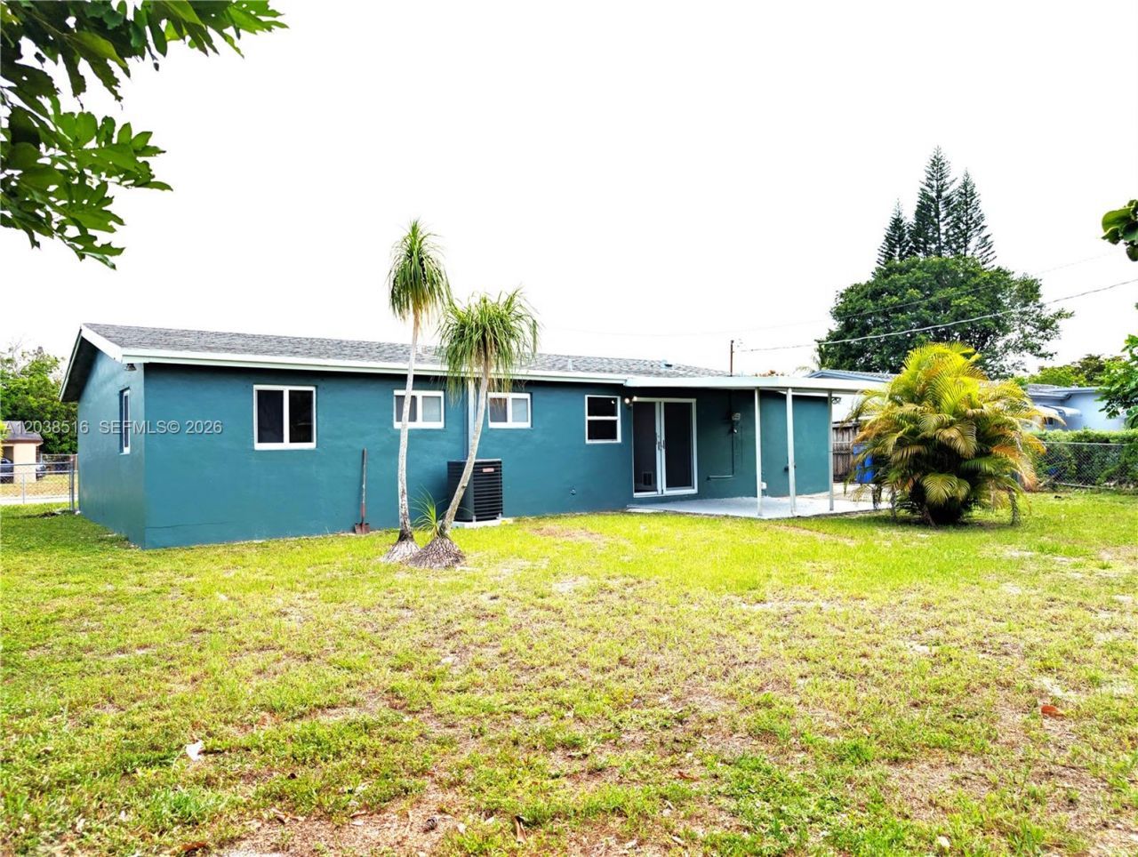 2721 NW 25th St, Fort Lauderdale, FL 33311 Photo