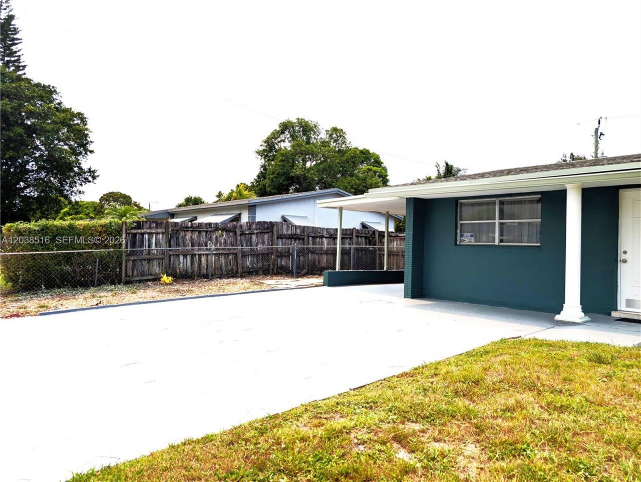 2721 NW 25th St, Fort Lauderdale, FL 33311 Photo