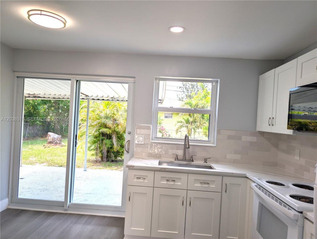 2721 NW 25th St, Fort Lauderdale, FL 33311 Photo