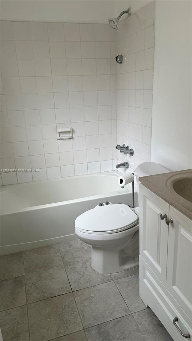 9962 SW 88th St , Unit 712-7, Miami, FL 33176 Photo