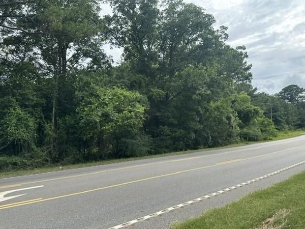 4091 Lott Road , Eight Mile, AL 36613
