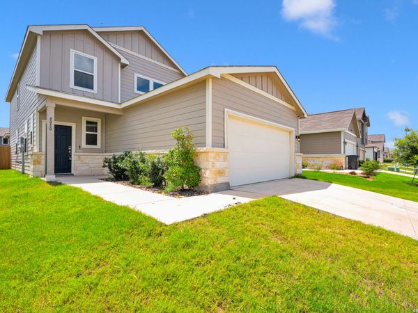 4030 BELLAMY BND, San Antonio, TX 78109