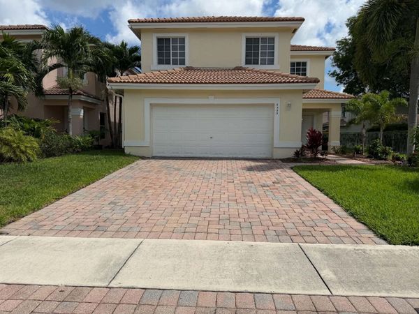 6355 Adriatic Way, West Palm Beach, FL 33413