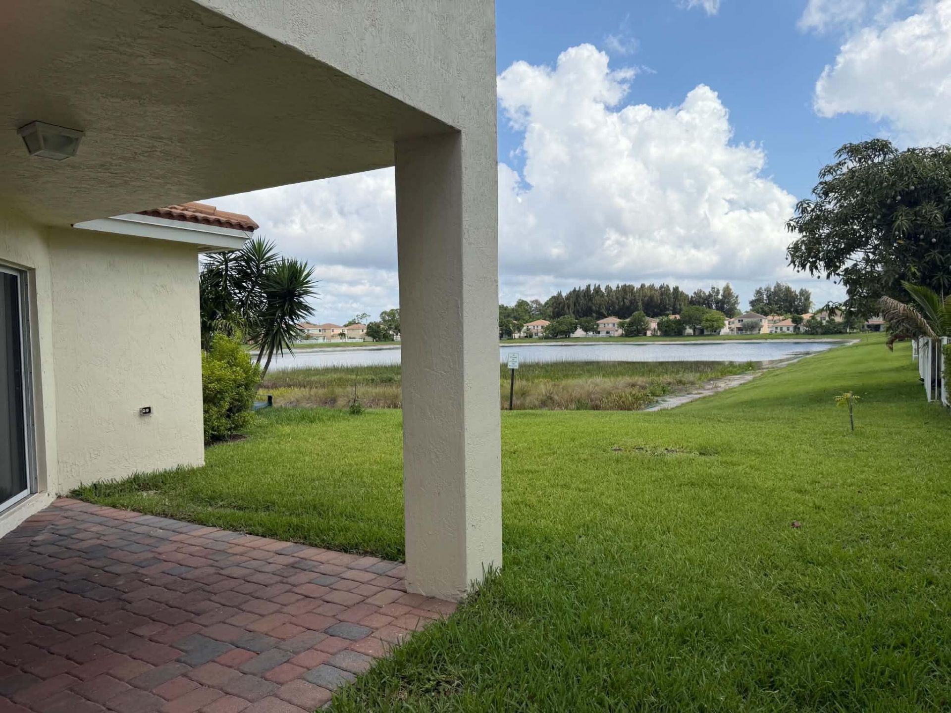 6355 Adriatic Way, West Palm Beach, FL 33413 Photo