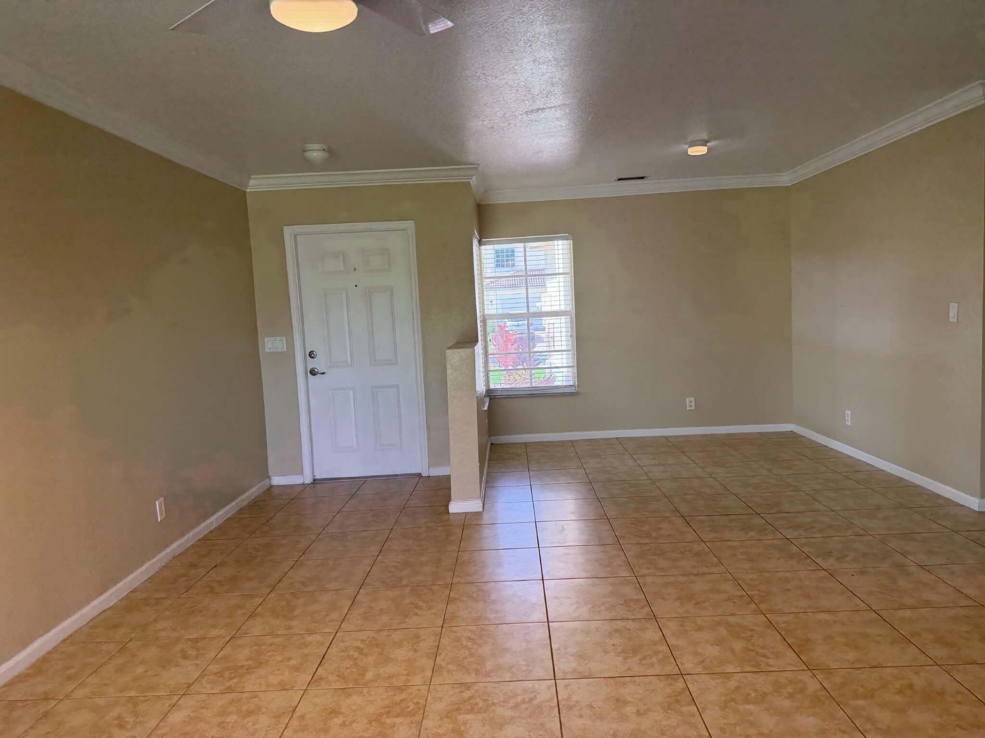 6355 Adriatic Way, West Palm Beach, FL 33413 Photo
