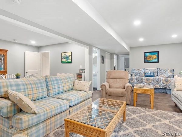 191 Park Place Drive, Kaiser, MO 65047