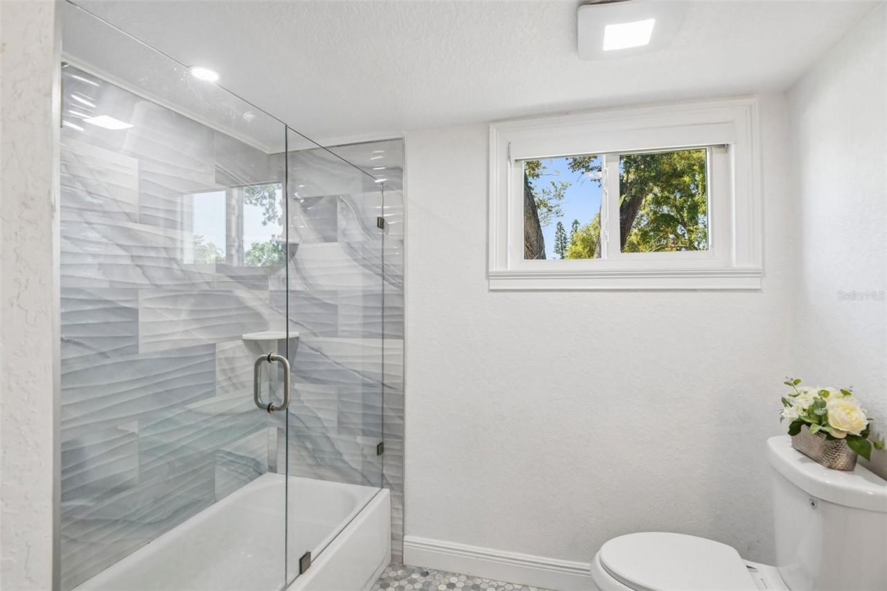 11295 131st Street, Largo, FL 33774 Photo