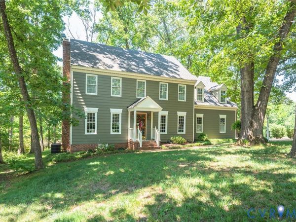 7842 Lakeforest Drive , North Chesterfield, VA 23235