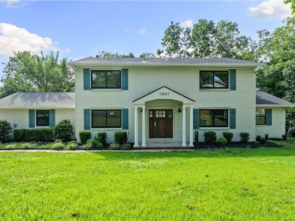 1801 Kimberly Place, Bentonville, AR 72712