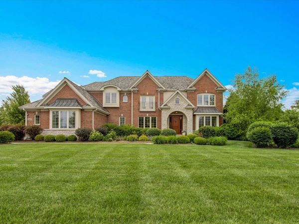 20037 W Old Meadow Trail, Long Grove, IL 60047