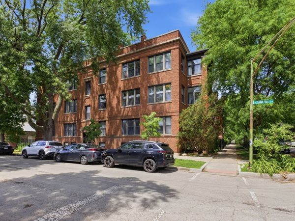 1700 W Summerdale Avenue , Unit 2, Chicago, IL 60640