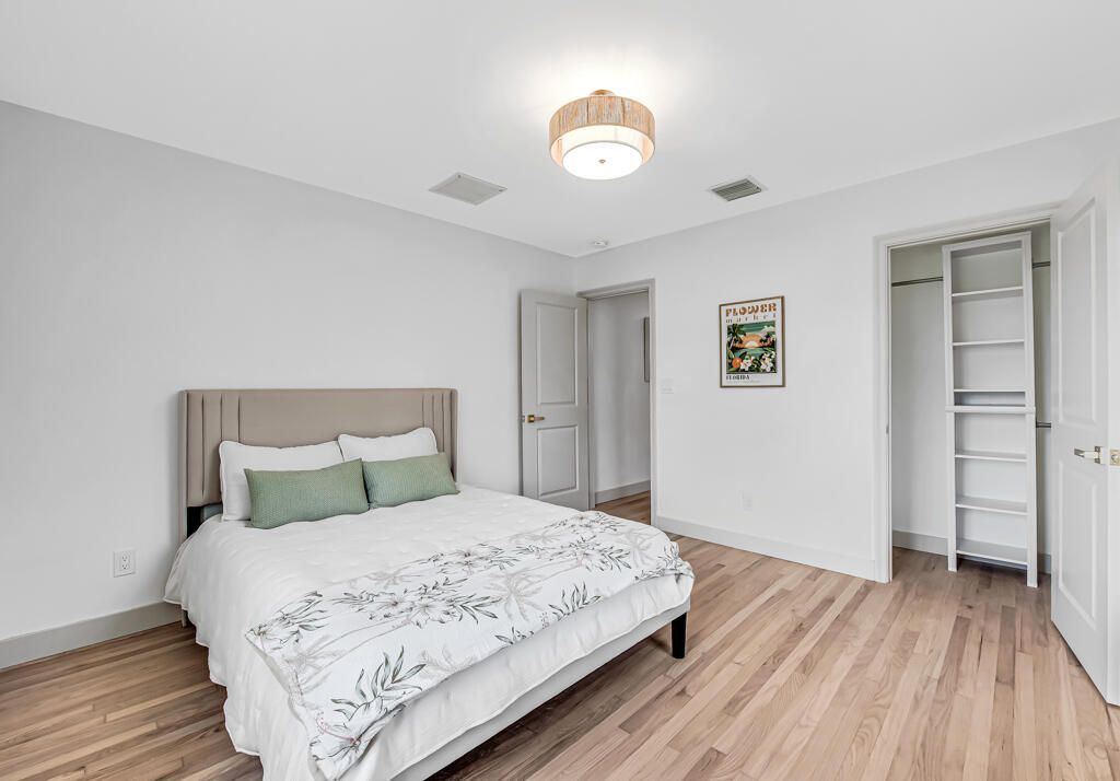1201 N Palmway, Lake Worth Beach, FL 33460 Photo