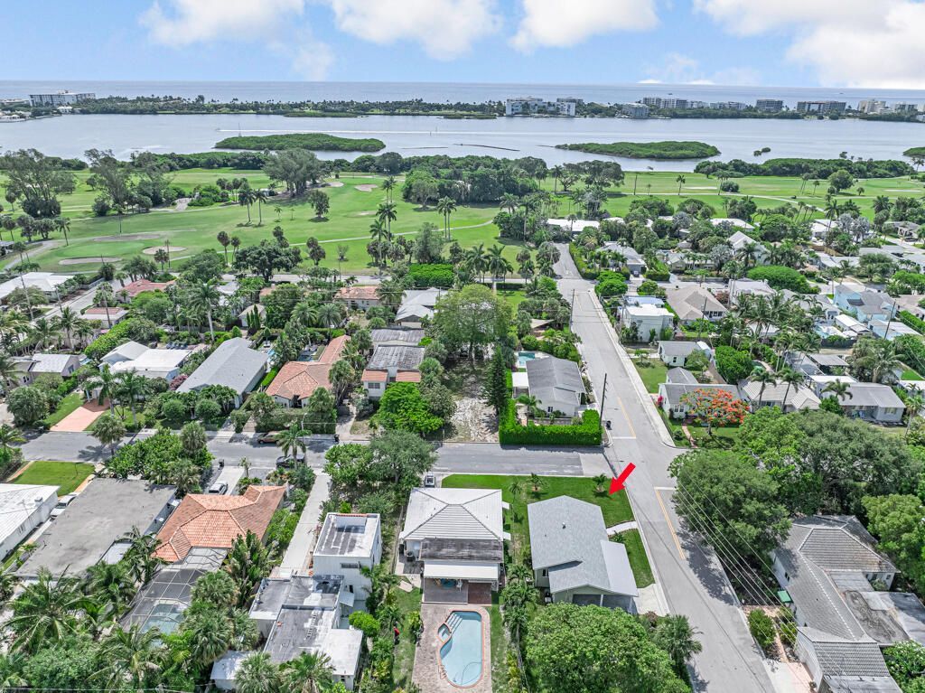 1201 N Palmway, Lake Worth Beach, FL 33460 Photo