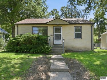 2023 N 65th Avenue, Omaha, NE 68104