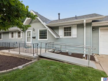 1608 Lincoln Road, Bellevue, NE 68005