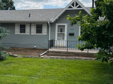 1608 Lincoln Road, Bellevue, NE 68005