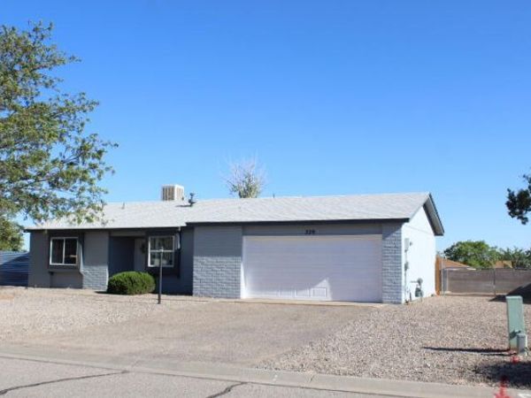 229 Sommerset Drive SE, Rio Rancho, NM 87124