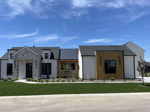 518 Century Ave, Middleton, ID 83644
