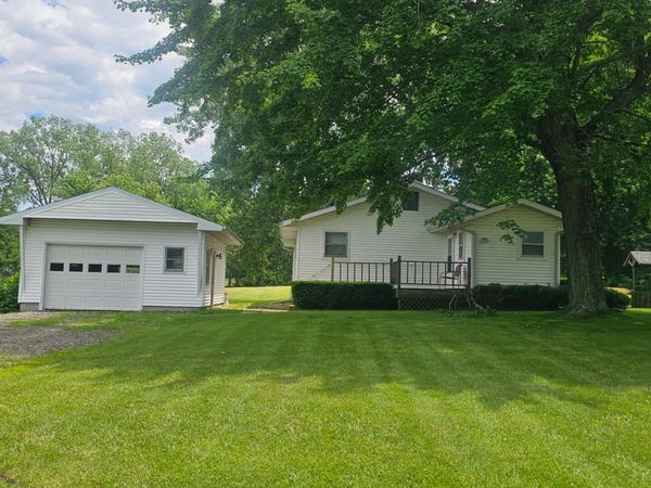 9921 N 375 W , Michigan City, IN 46360