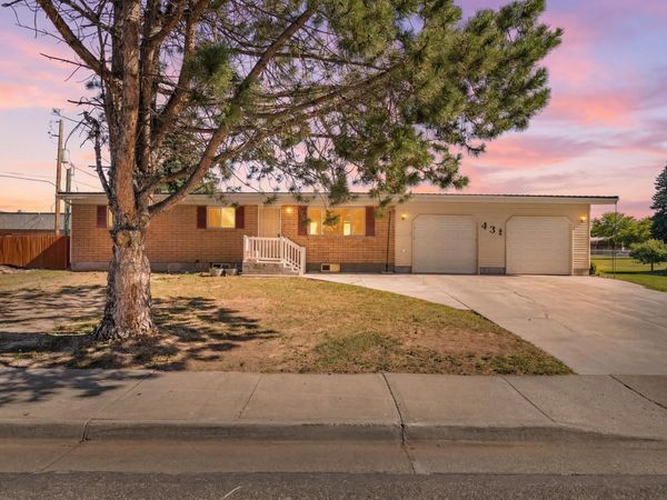 431 W Center street, Shelley, ID 83274