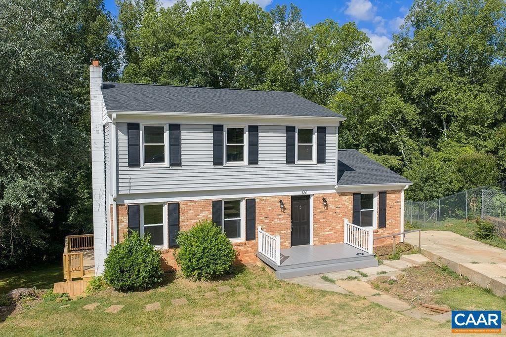 102 Dorset Ct, Charlottesville, VA 22911 Main Photo