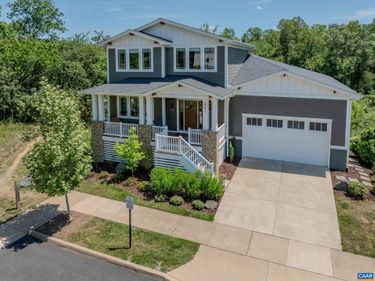 401 LOCHLYN HILL DR, Charlottesville, VA 22901