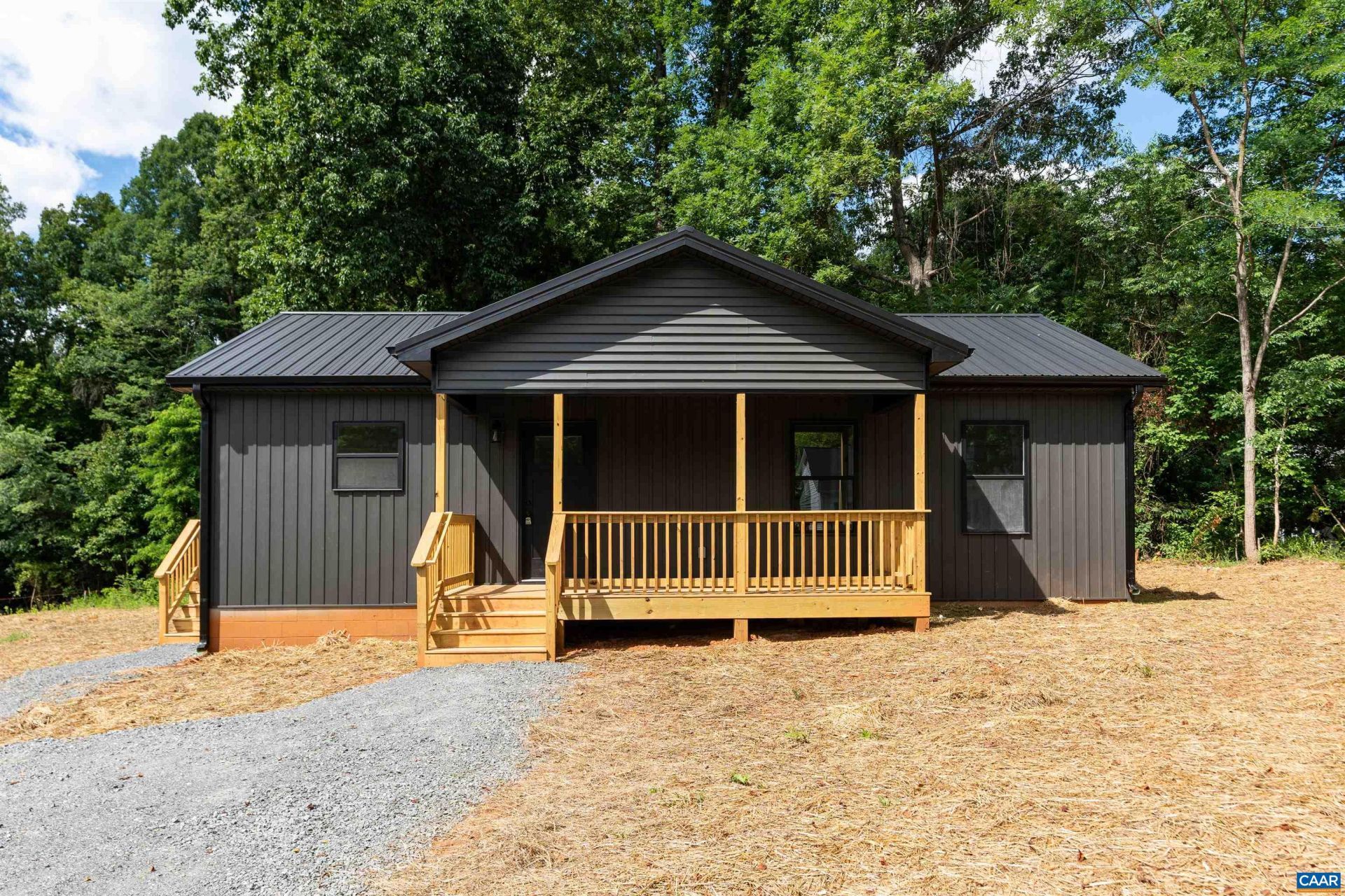 357 Montreal Ln, Shipman, VA 22971 Main Photo