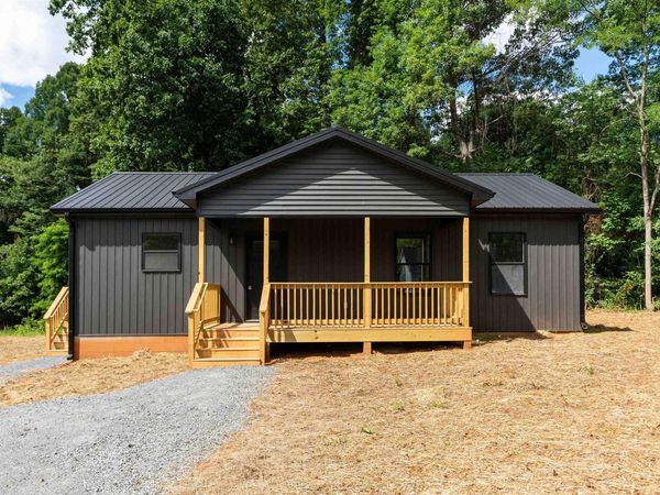 357 MONTREAL LN, Shipman, VA 22971