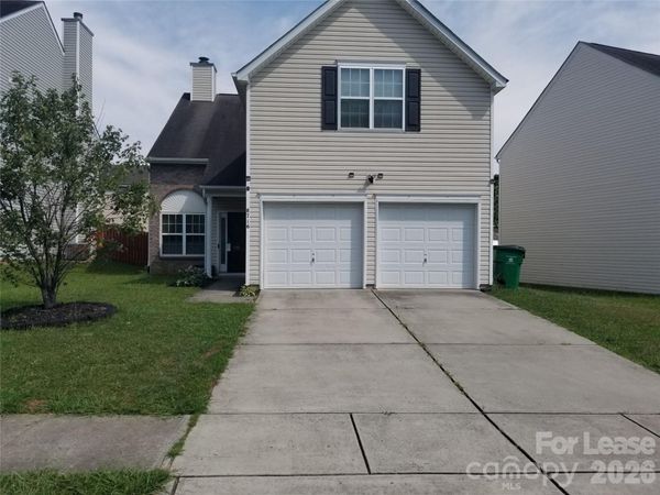 8716 Berrybrook Lane , Charlotte, NC 28269