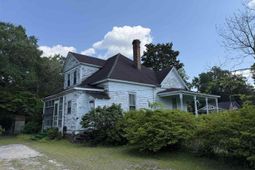 1101 E Main Street photo 4