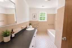 107 Sumter Street photo 4