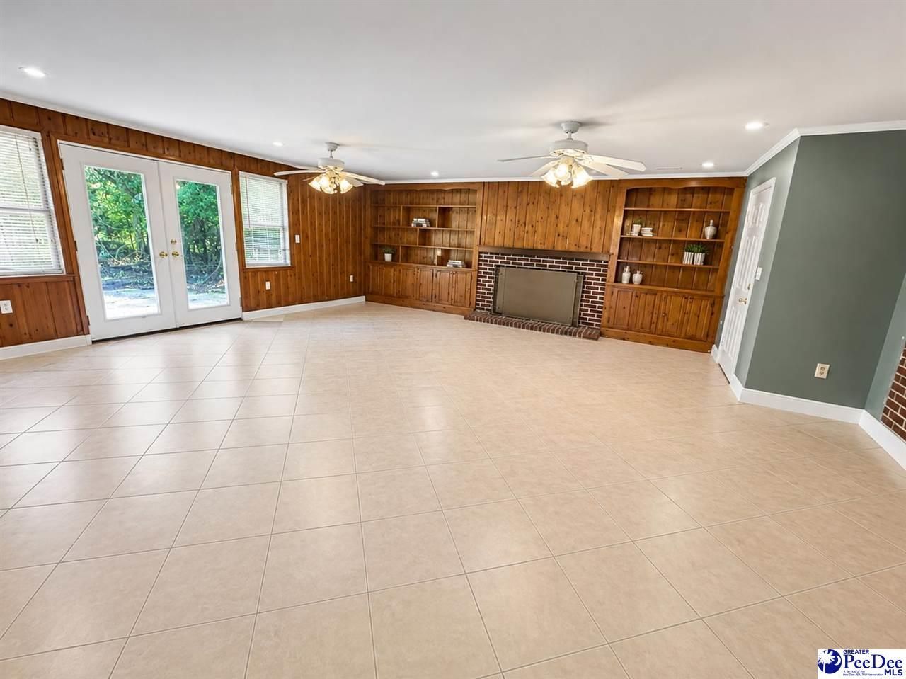 107 Sumter Street Photo 6