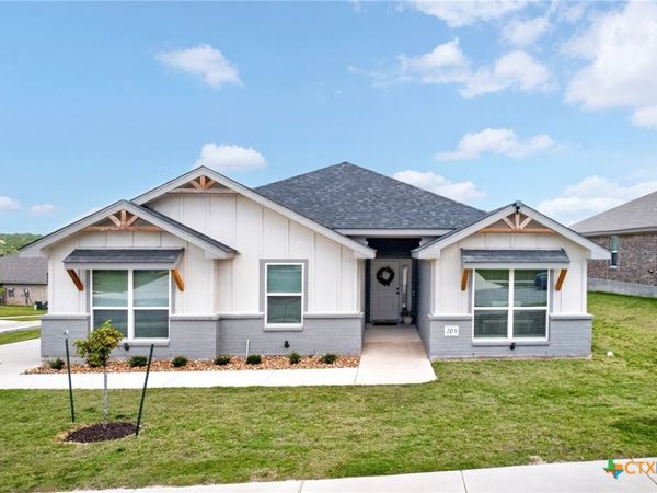 203 Fawn Ridge Drive, Copperas Cove, TX 76522