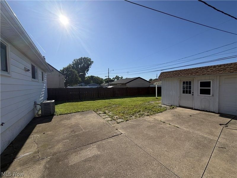 16124 Holland Road , Brook Park, OH 44142 Photo 18