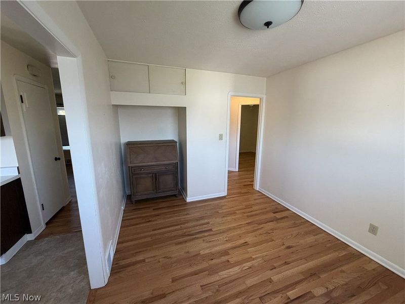 16124 Holland Road , Brook Park, OH 44142 Photo 6