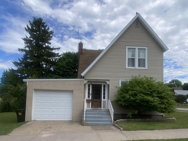 223 Lynn Street, Munising, MI 49862