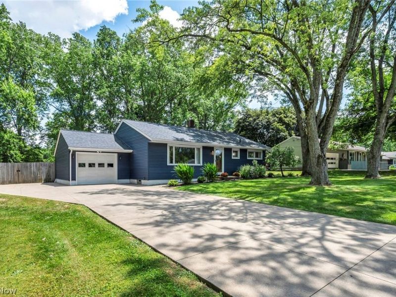 4717 Shriver Road, North Canton, OH 44720 Photo 1