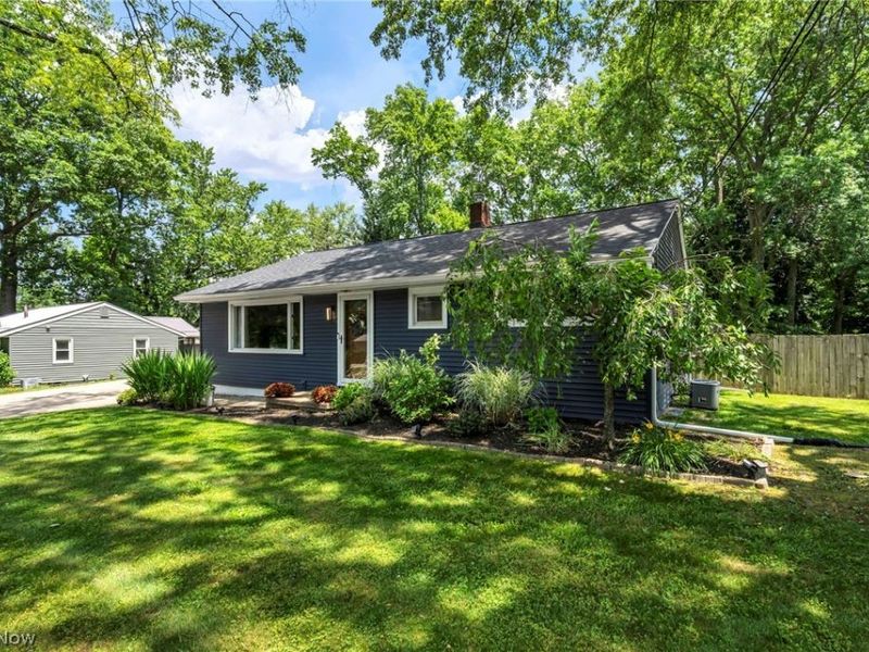 4717 Shriver Road, North Canton, OH 44720 Photo 3