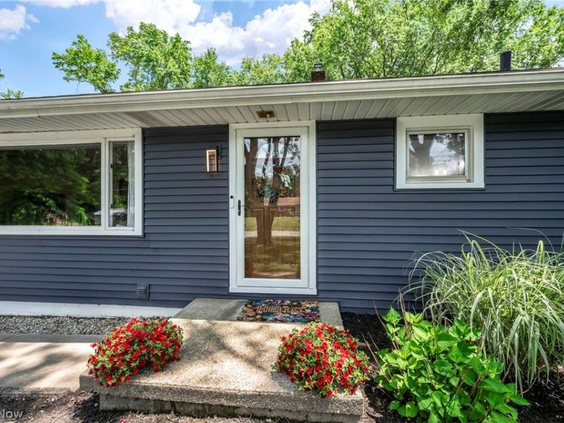 4717 Shriver Road, North Canton, OH 44720 Photo 6
