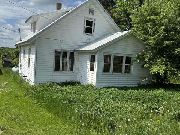 1910 Mass Avenue, Greenland Twp, MI 49948