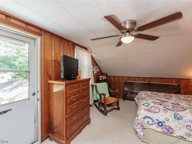 5364 Summit Road , Lyndhurst, OH 44124 Photo 15