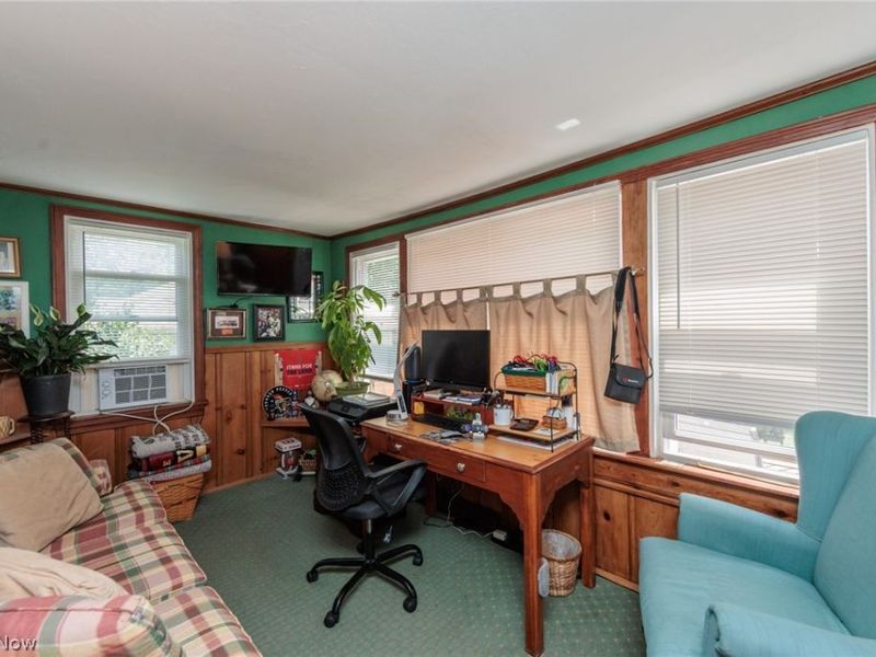 5364 Summit Road , Lyndhurst, OH 44124 Photo 9