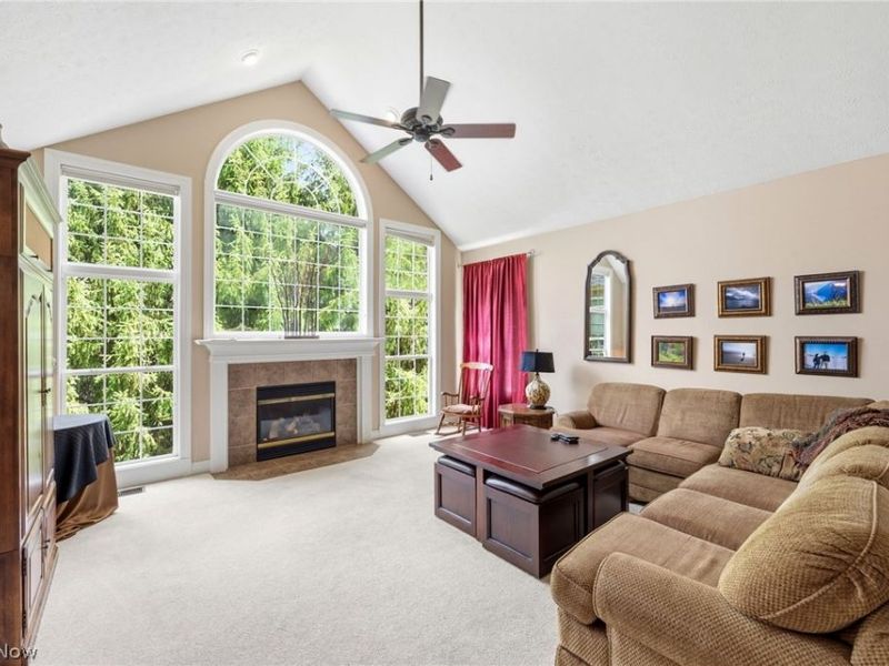 11512 Coopers Run, Strongsville, OH 44149 Photo 4