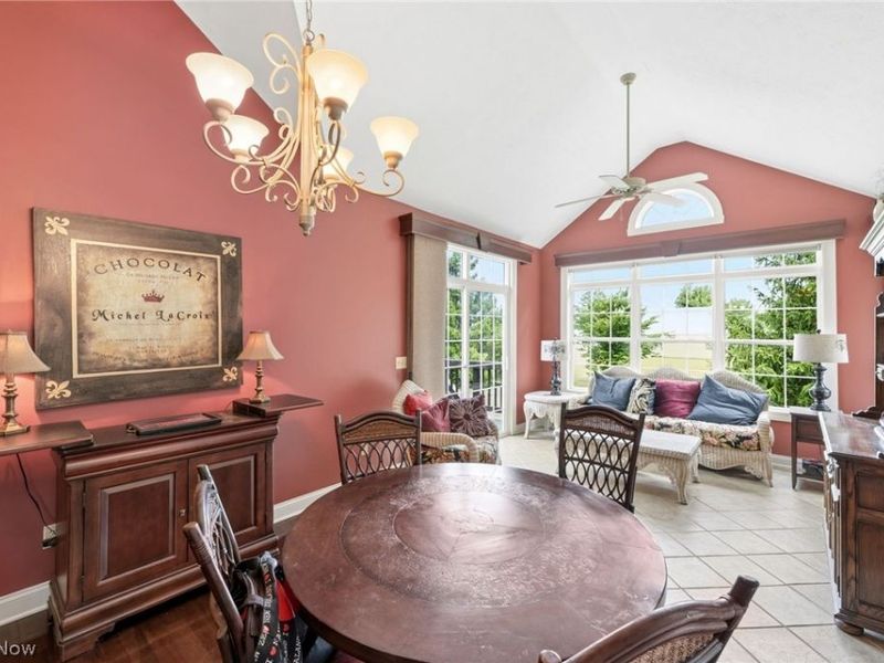 11512 Coopers Run, Strongsville, OH 44149 Photo 8